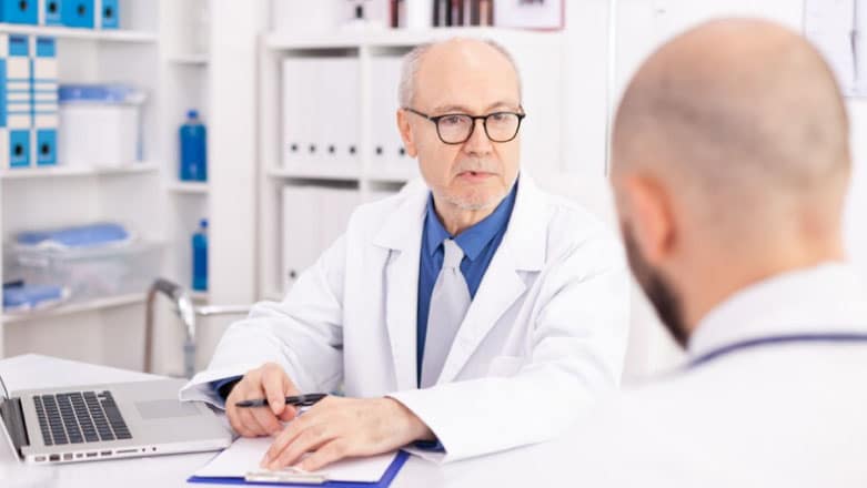 Cabinetele de medicina de familie vor putea primi statutul de unitati de utilitate publica